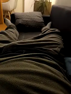 OdinWolf1990 online show from November 2025 06:06:02 AM