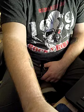 OdinWolf1990 online show from November 2025 07:01:02 AM