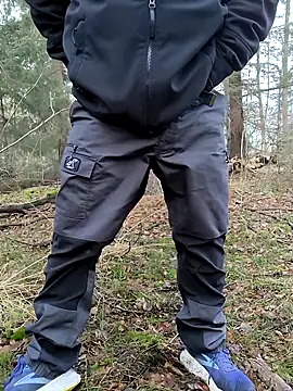 OdinWolf1990 online show from December 2025 09:35:02 AM