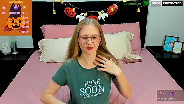 CatmintLush online show from November 2025 11:43:02 PM