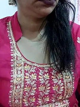 Snapshot of Urmila_bhabhii chatting on May 2026 03:14:01 AM Urmila bhabhii online show from May 2026 03:14:01 AM