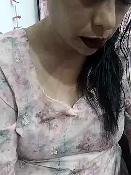 Urmila bhabhii online show from December 2025 03:44:01 AM