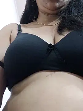 Urmila bhabhii online show from April 2026 03:08:01 AM