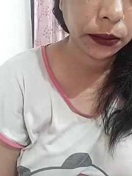 Snapshot of Urmila_bhabhii chatting on May 2026 03:06:01 AM Urmila bhabhii online show from May 2026 03:06:01 AM