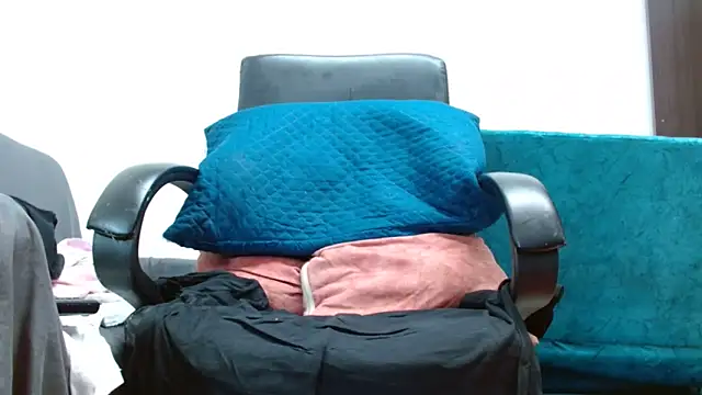 Darcy Lopez online show from March 2026 01:24:01 PM