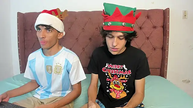 Snapshot of jony_honey chatting on December 2025 01:12:02 PM jony honey online show from December 2025 01:12:02 PM