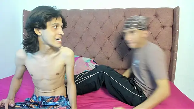 Snapshot of jony_honey chatting on December 2025 01:13:02 PM jony honey online show from December 2025 01:13:02 PM