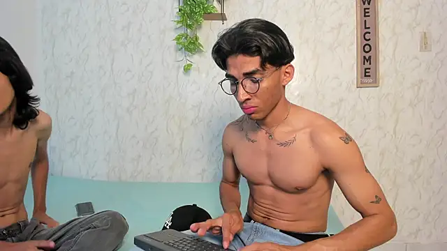 jony honey online show from April 2026 11:39:02 AM