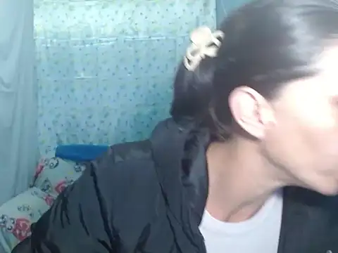 Snapshot of Marilyn_xxxx chatting on December 2025 09:26:02 PM Marilyn xxxx online show from December 2025 09:26:02 PM