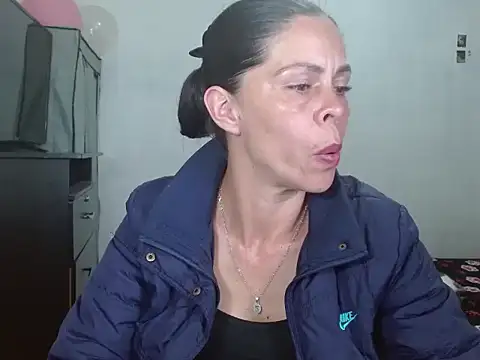 Marilyn xxxx online show from March 2026 07:07:02 PM