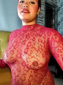 Estrella05  online show from November 2025 05:18:02 AM