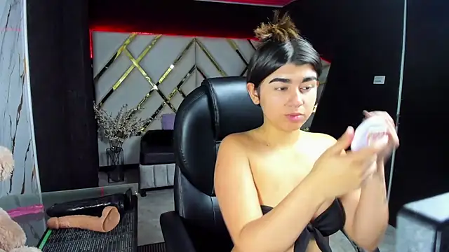 NahomiConnor  online show from March 2026 03:37:01 AM