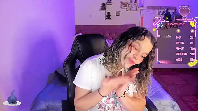 Sabrina Hall  online show from October 2025 02:44:01 AM