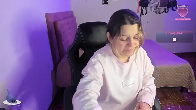 Sabrina Hall  online show from November 2025 02:54:02 AM