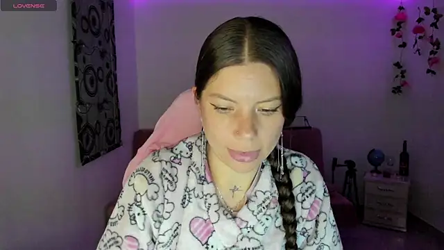 Susana garcia  online show from March 2025 04:35:01 AM