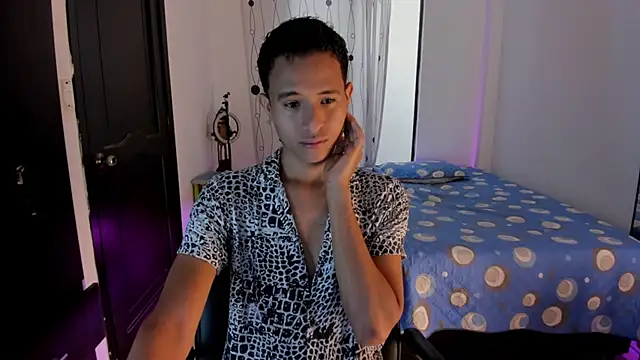 Snapshot of alessandro_wizard chatting on March 2025 03:38:02 PM alessandro wizard online show from March 2025 03:38:02 PM