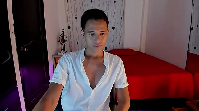Snapshot of alessandro_wizard chatting on February 2025 07:06:02 PM alessandro wizard online show from February 2025 07:06:02 PM