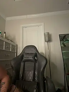 butterflybootyy online show from February 2026 01:45:01 AM