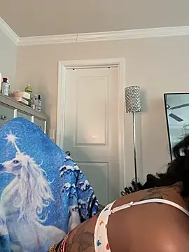 butterflybootyy online show from March 2026 03:46:02 PM