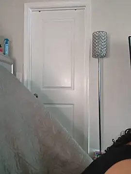 butterflybootyy online show from June 2026 12:49:02 PM