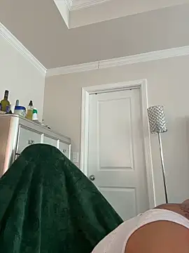 butterflybootyy online show from February 2026 03:09:01 PM