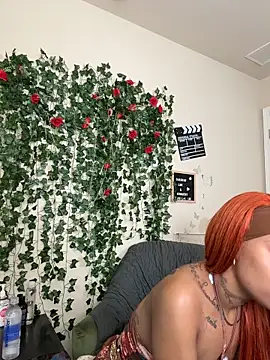 butterflybootyy online show from November 2025 02:28:01 PM