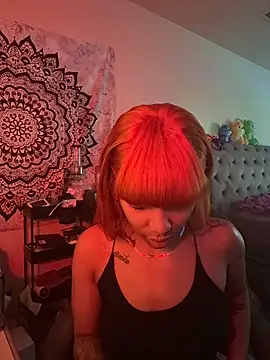Snapshot of butterflybootyy chatting on October 2025 01:01:02 PM butterflybootyy online show from October 2025 01:01:02 PM