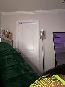 butterflybootyy online show from April 2026 01:51:02 AM