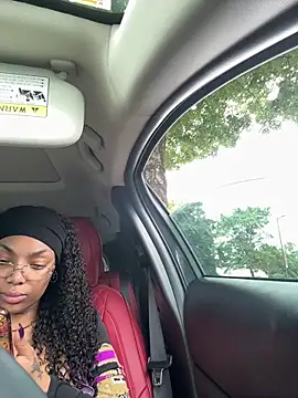 butterflybootyy online show from May 2026 07:03:02 PM