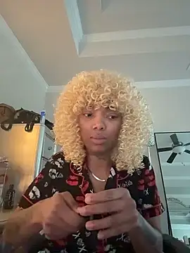 butterflybootyy online show from December 2025 01:06:01 PM