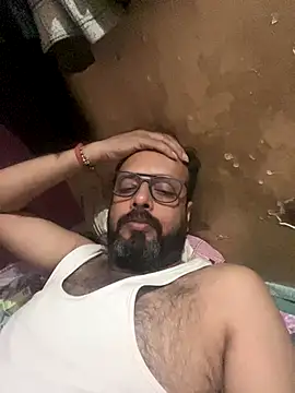 Snapshot of Aaditya-Fucker chatting on November 2025 06:41:02 PM Aaditya-Fucker online show from November 2025 06:41:02 PM