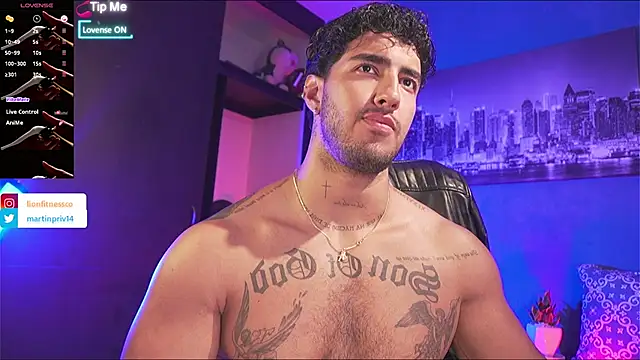 Snapshot of JACOB_MARTINS chatting on November 2025 09:31:01 PM JACOB MARTINS online show from November 2025 09:31:01 PM