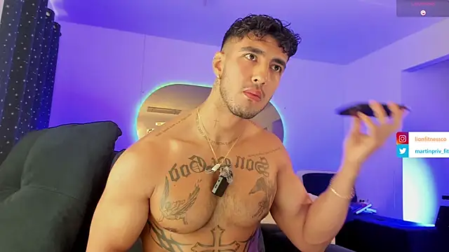 JACOB MARTINS online show from March 2025 06:46:02 PM