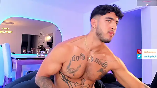 JACOB MARTINS online show from February 2025 09:54:01 PM