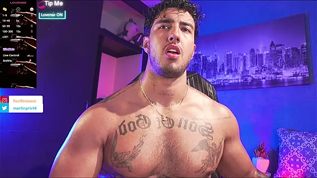 Snapshot of JACOB_MARTINS chatting on November 2025 08:35:02 PM JACOB MARTINS online show from November 2025 08:35:02 PM