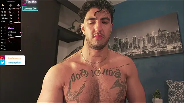 JACOB MARTINS online show from September 2025 01:33:01 AM