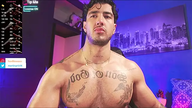 JACOB MARTINS online show from September 2025 09:58:01 PM
