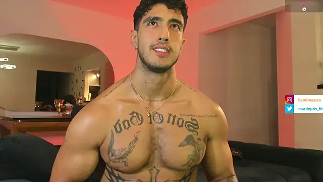 JACOB MARTINS online show from February 2025 02:28:02 AM