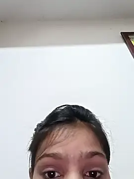 Snapshot of Riyu_05 chatting on February 2025 06:01:02 AM Riyu 05 online show from February 2025 06:01:02 AM