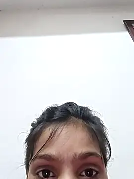 Snapshot of Riyu_05 chatting on February 2025 06:42:02 AM Riyu 05 online show from February 2025 06:42:02 AM