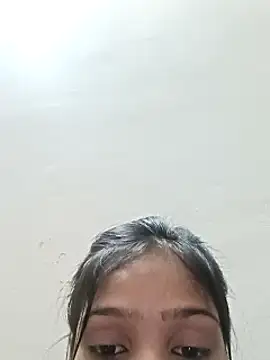 Snapshot of Riyu_05 chatting on March 2025 11:16:01 AM Riyu 05 online show from March 2025 11:16:01 AM