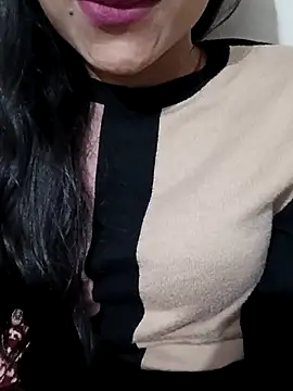 Snapshot of Riyu_05 chatting on February 2025 10:26:01 AM Riyu 05 online show from February 2025 10:26:01 AM