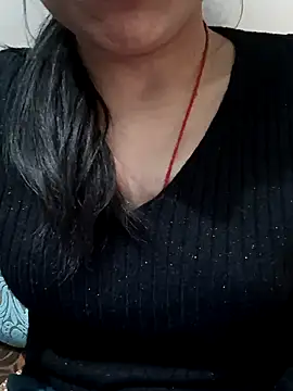 Snapshot of Riyu_05 chatting on February 2025 11:12:02 AM Riyu 05 online show from February 2025 11:12:02 AM