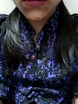 Snapshot of Riyu_05 chatting on March 2025 08:09:02 AM Riyu 05 online show from March 2025 08:09:02 AM