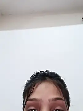 Snapshot of Riyu_05 chatting on March 2025 06:30:02 AM Riyu 05 online show from March 2025 06:30:02 AM