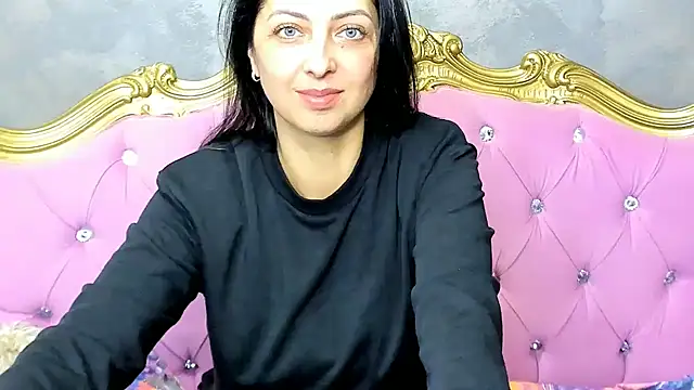 DivinSandra online show from February 2025 11:50:02 AM