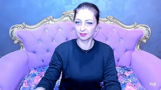 DivinSandra online show from October 2025 04:58:01 AM