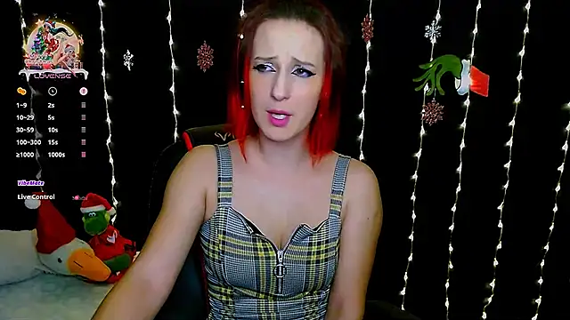 AgathaNoxe online show from December 2024 11:00:01 PM