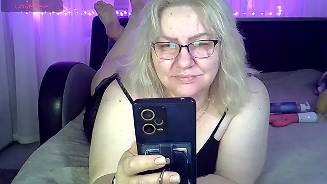 AngelinaGlam online show from November 2025 07:51:02 PM