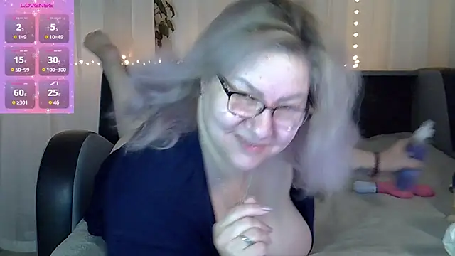 AngelinaGlam online show from October 2025 03:24:02 PM